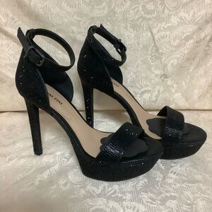 Gianni Bini Black Glitter High Heels